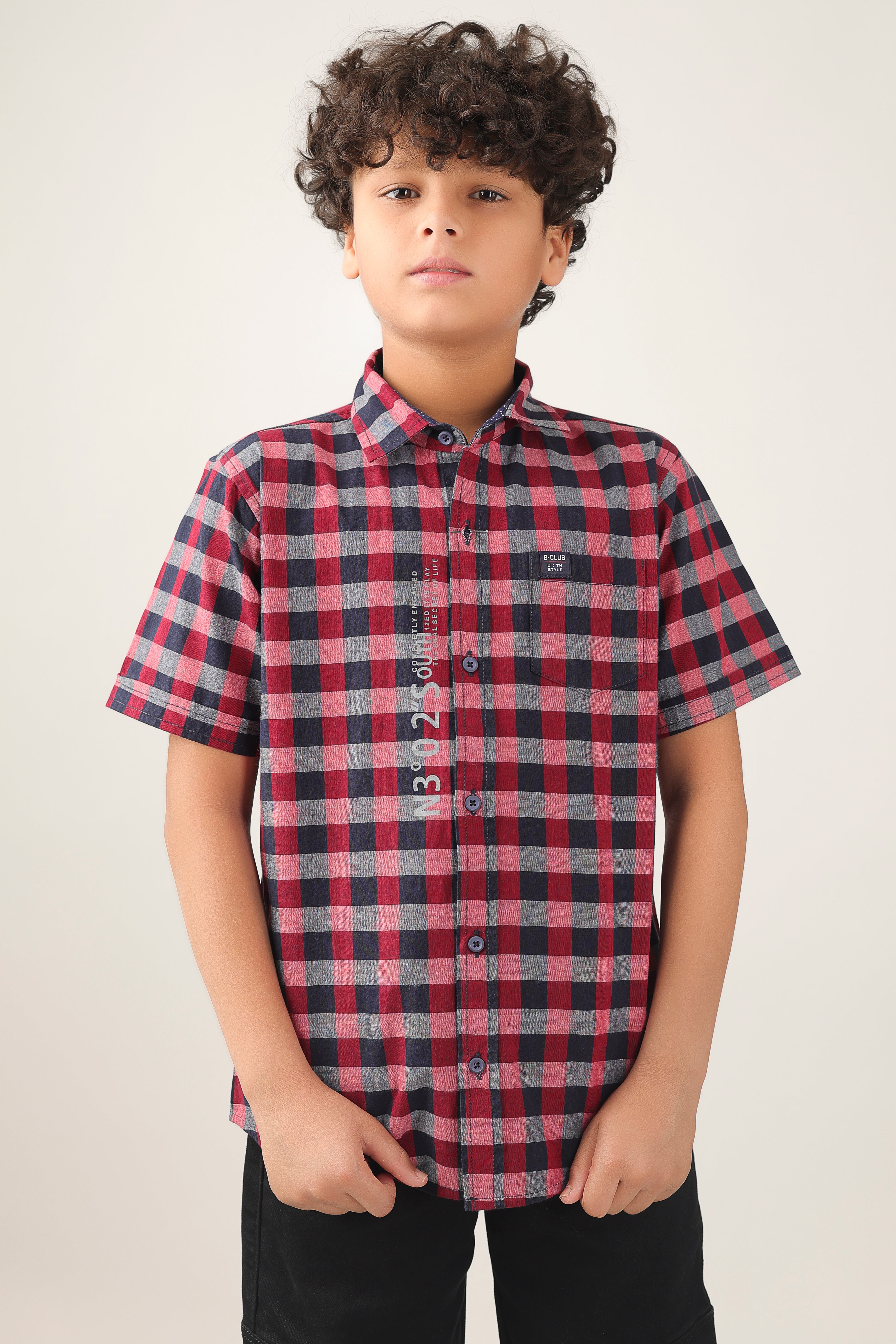 Boys' shirt with, short sleeve and comfortable casual fit