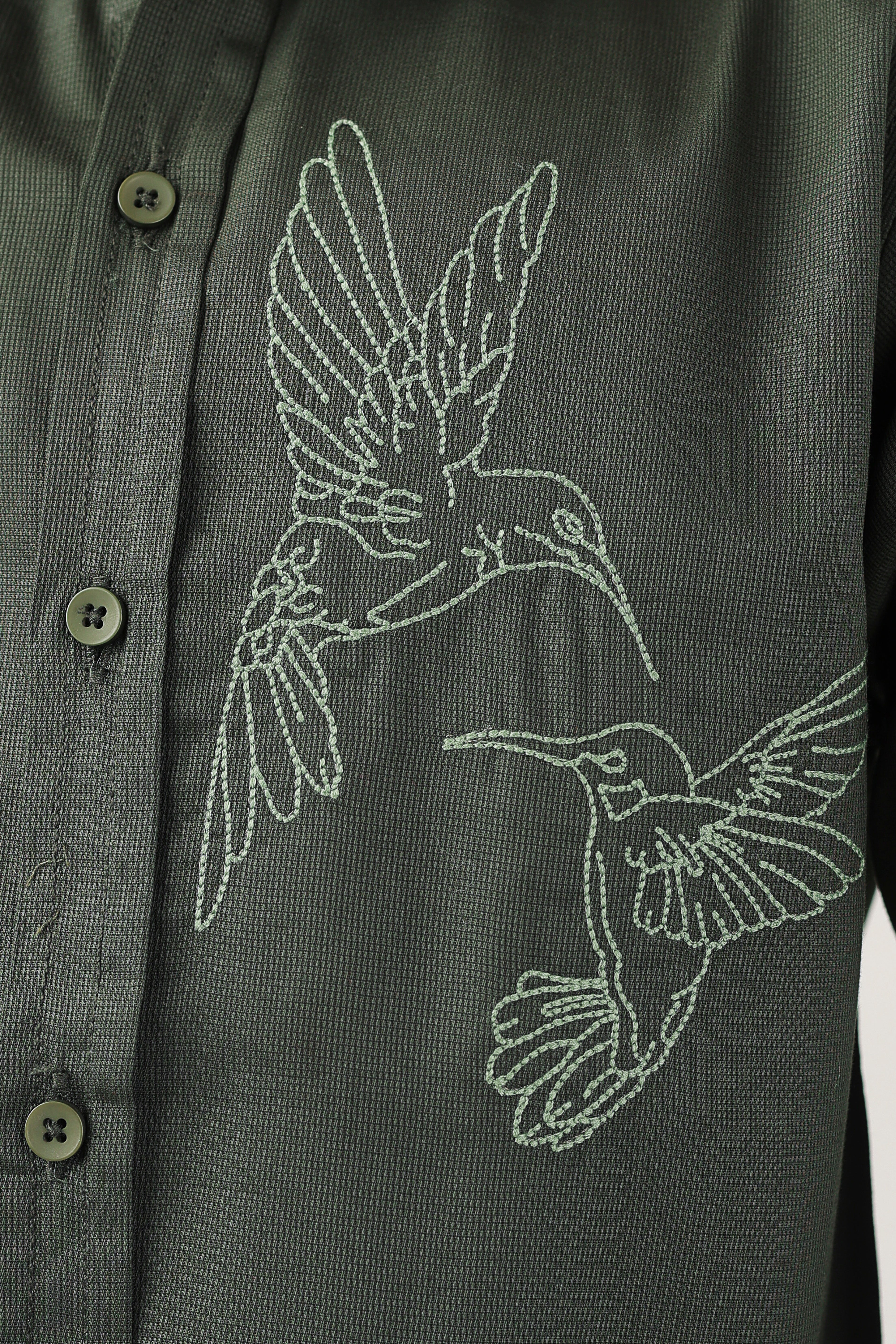 Classic button-down boys' shirt with embroidered motif