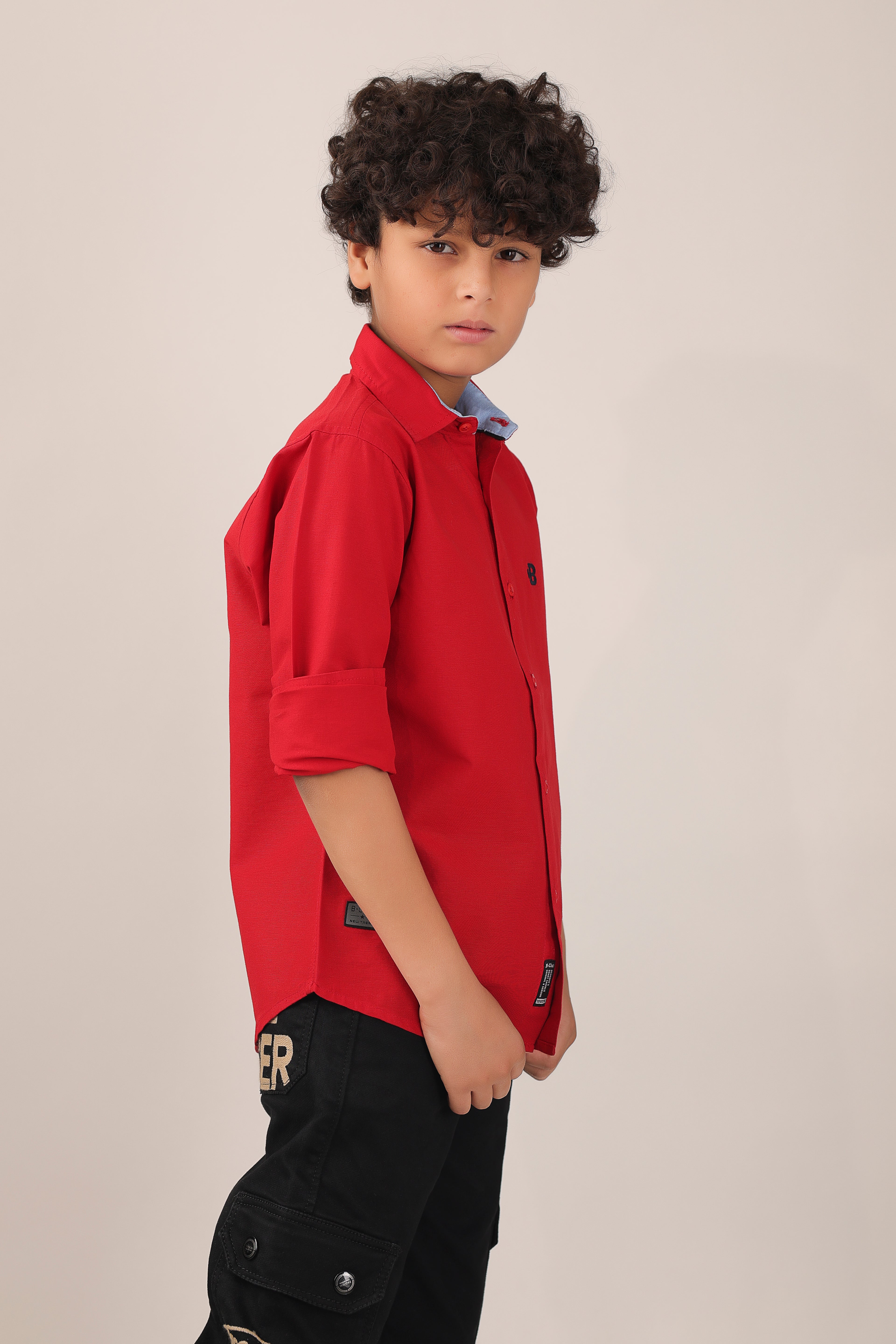 Classic button-down long sleeved relaxed shirt