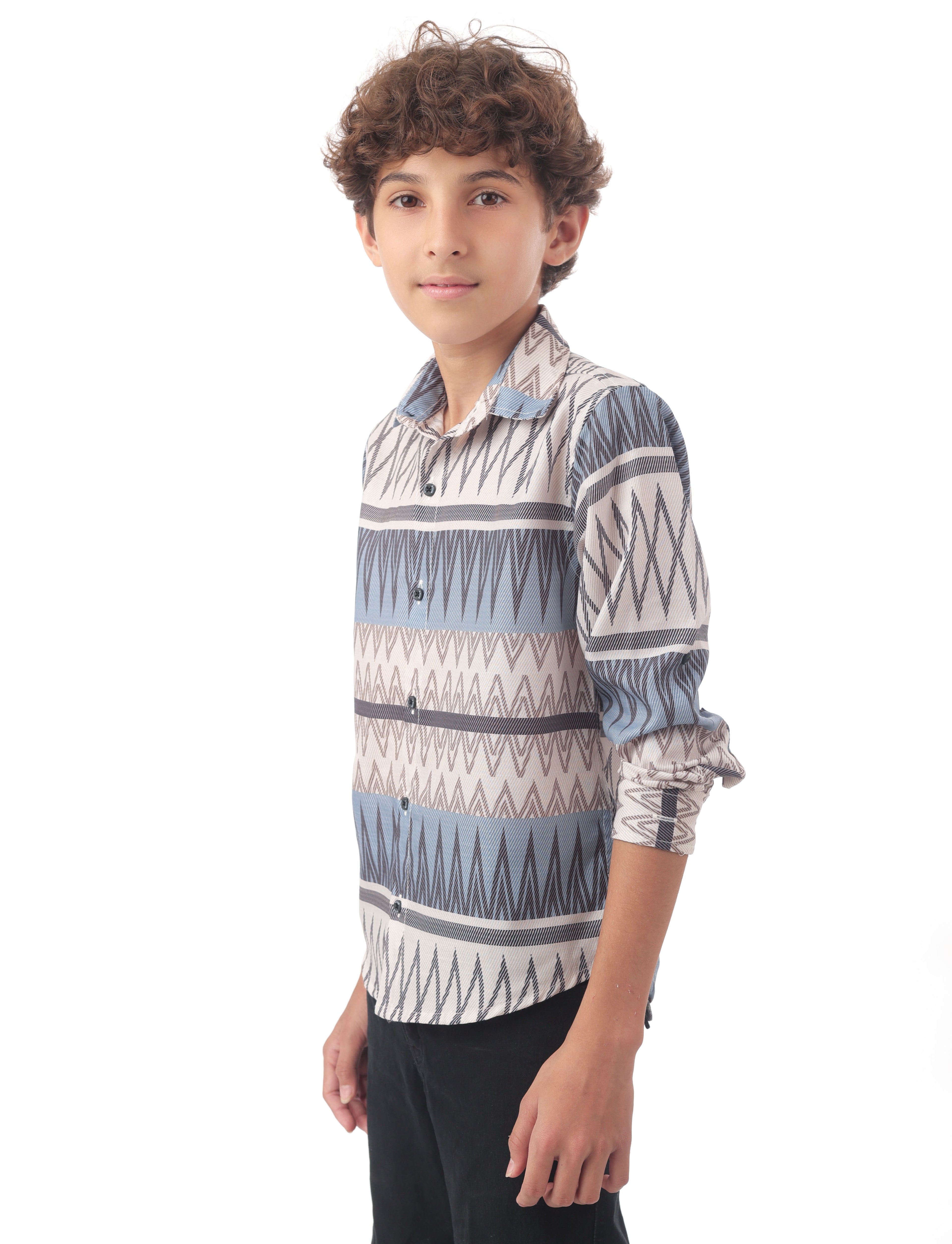 Contemporary geometric print shirt
