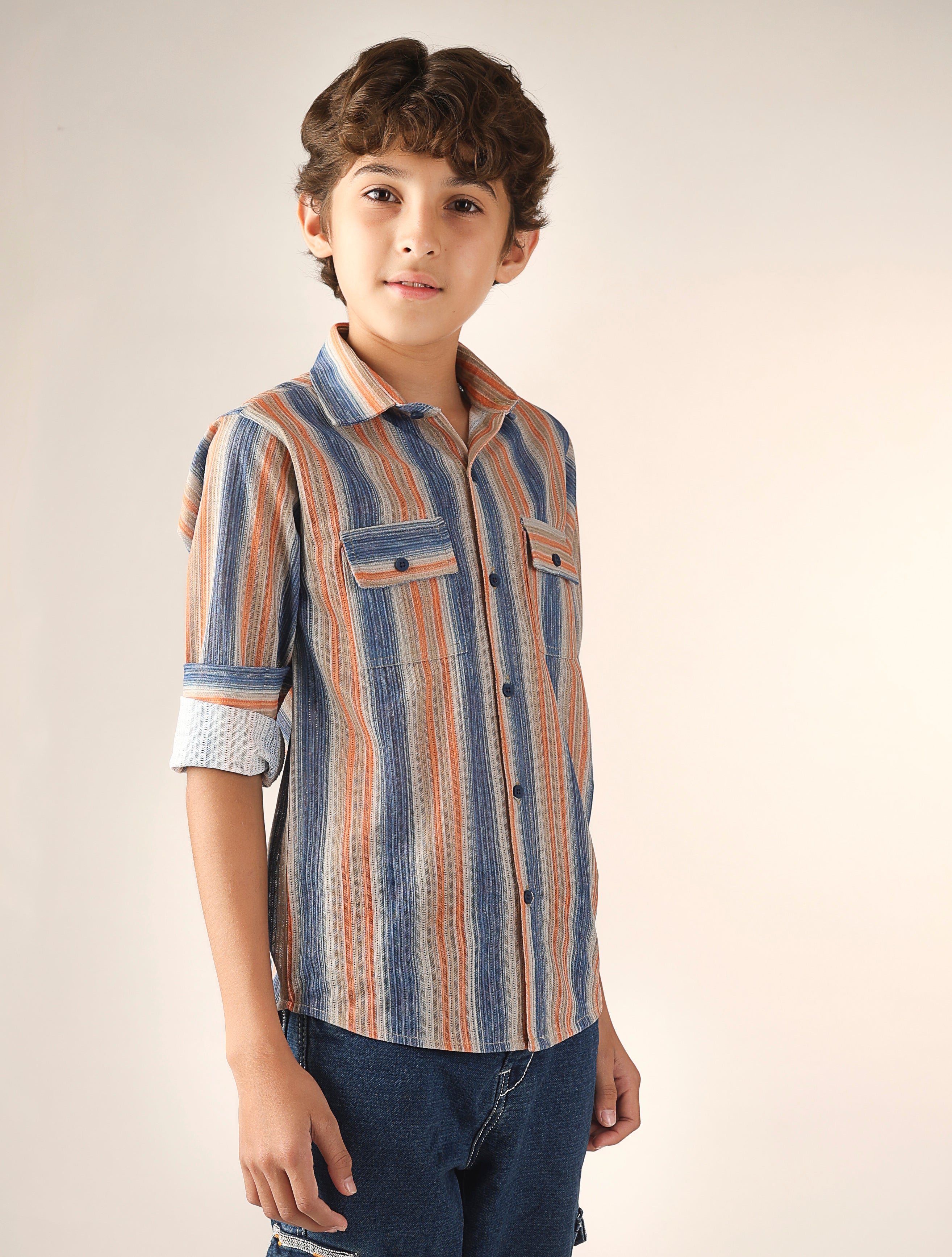 Printed shirt with bold vertical stripes