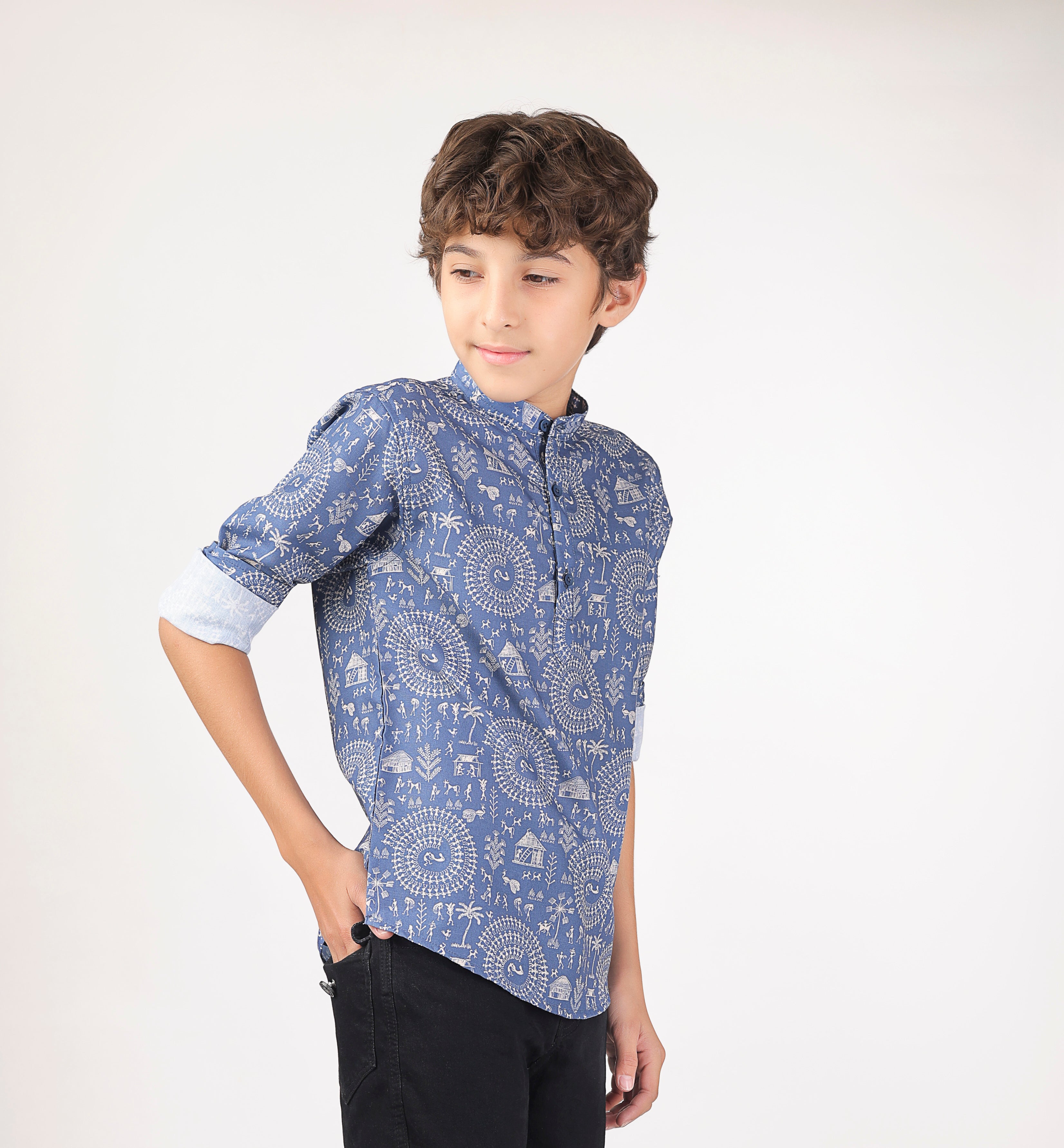 Stylish kurta with intricate white ethnic motifs