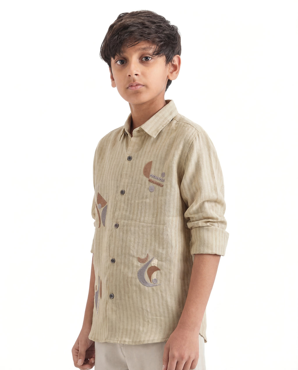 Abstract embroidery textured shirt