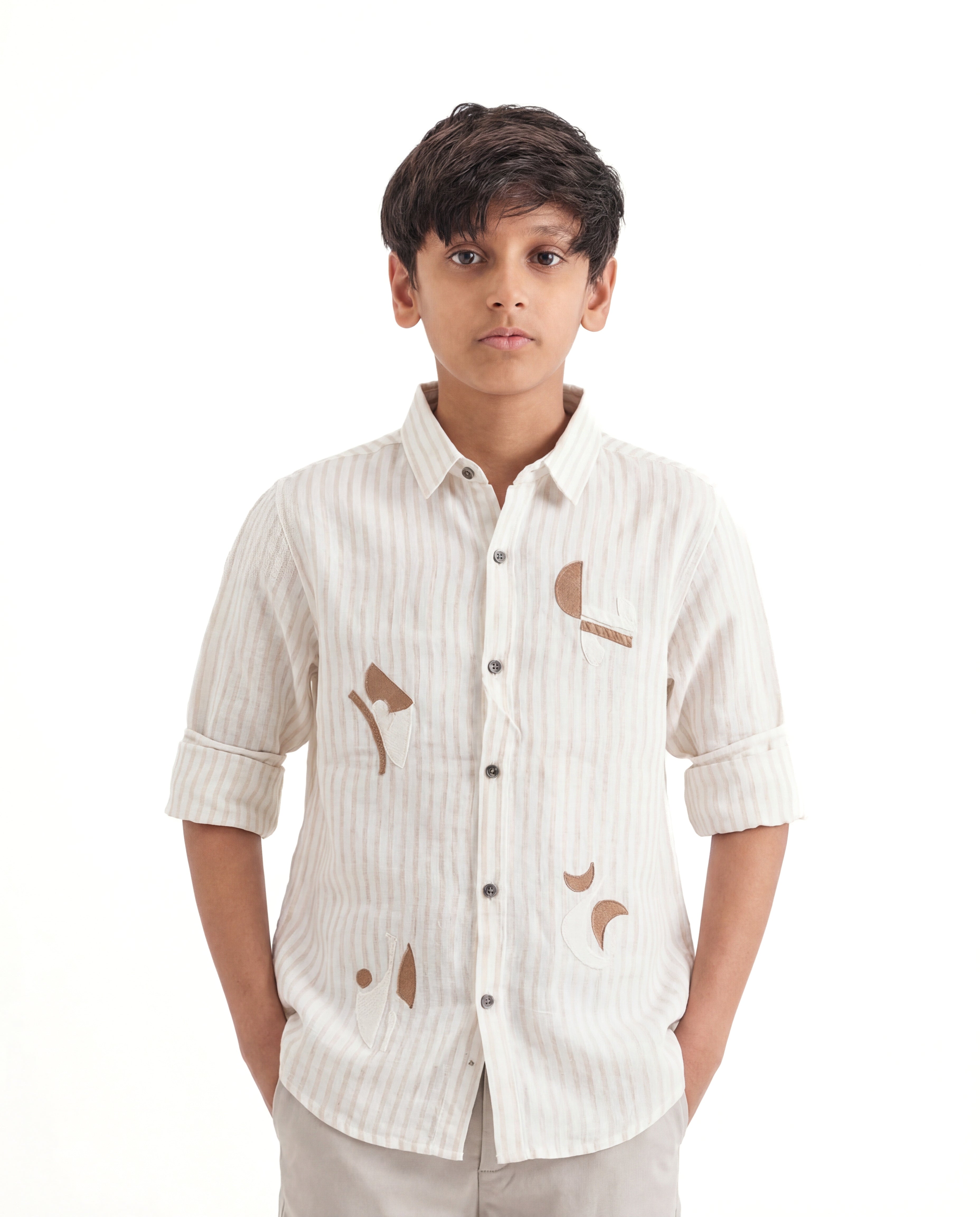 Abstract embroidery textured shirt