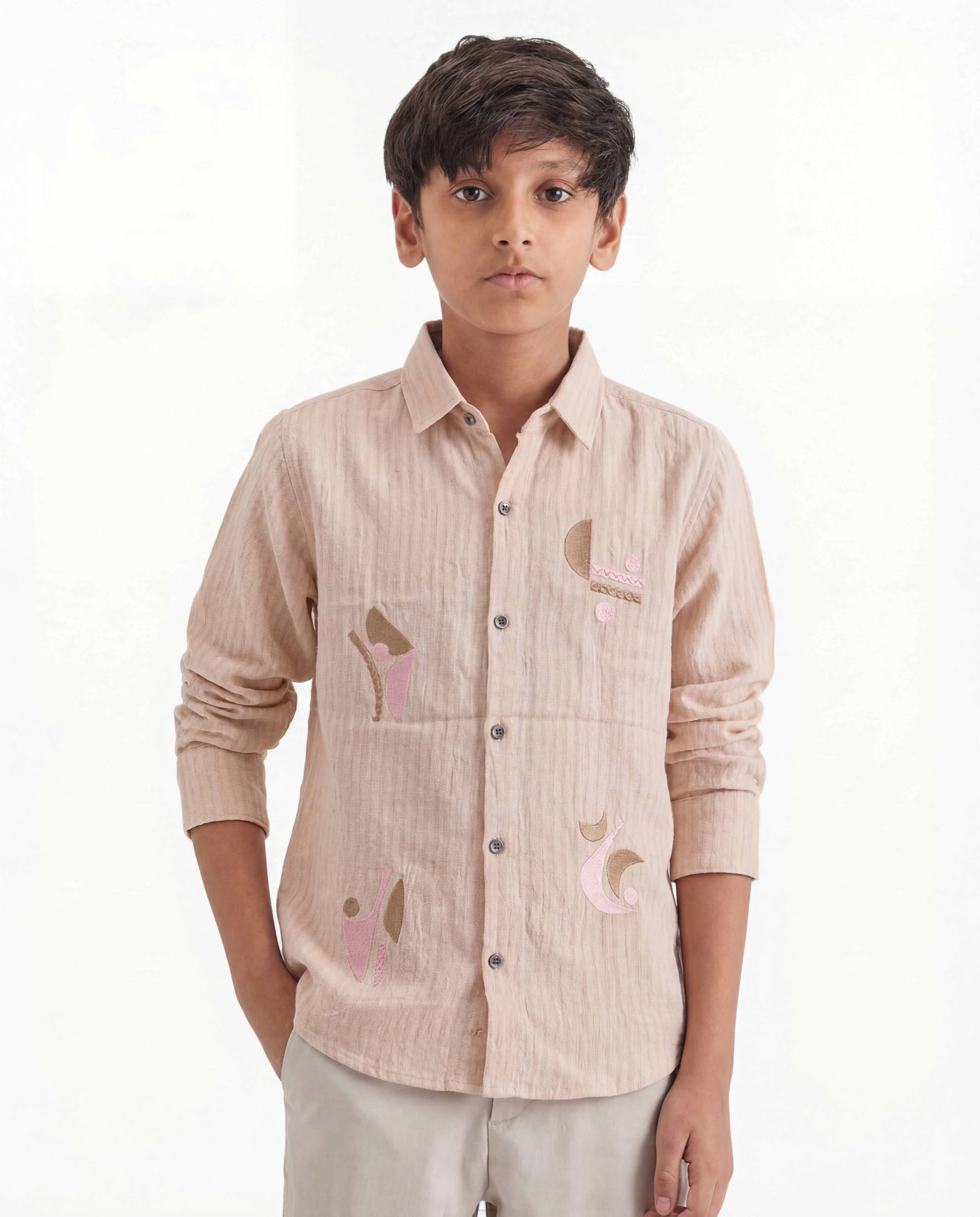 Abstract embroidery textured shirt