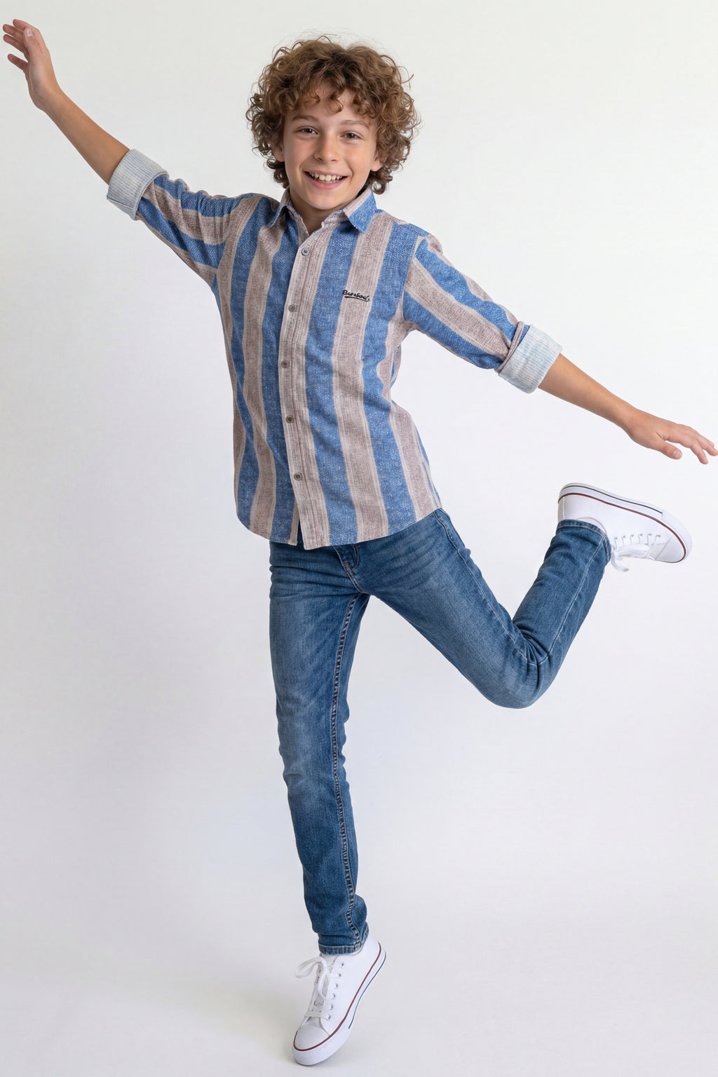 Boys' casual long sleeves striped shirt