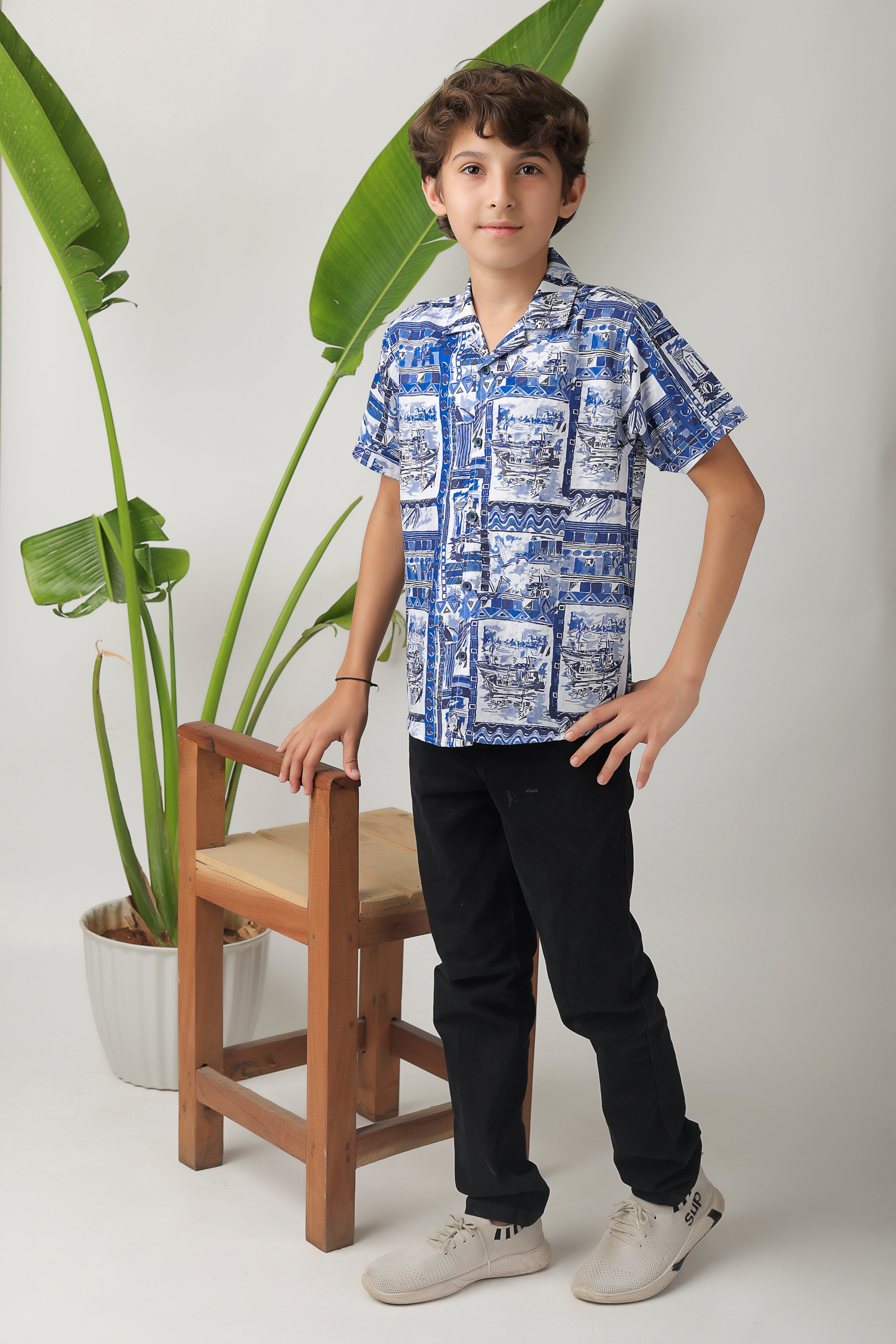 Boys' all-over print, camp-collar short-sleeve shirt