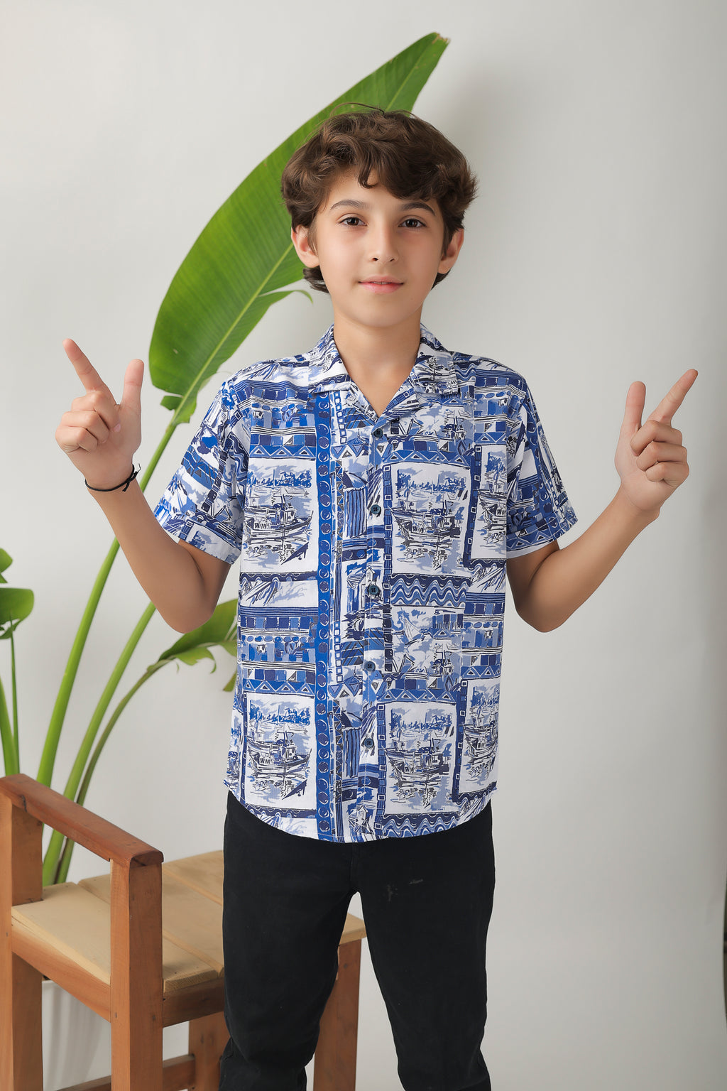 Boys' all-over print, camp-collar short-sleeve shirt