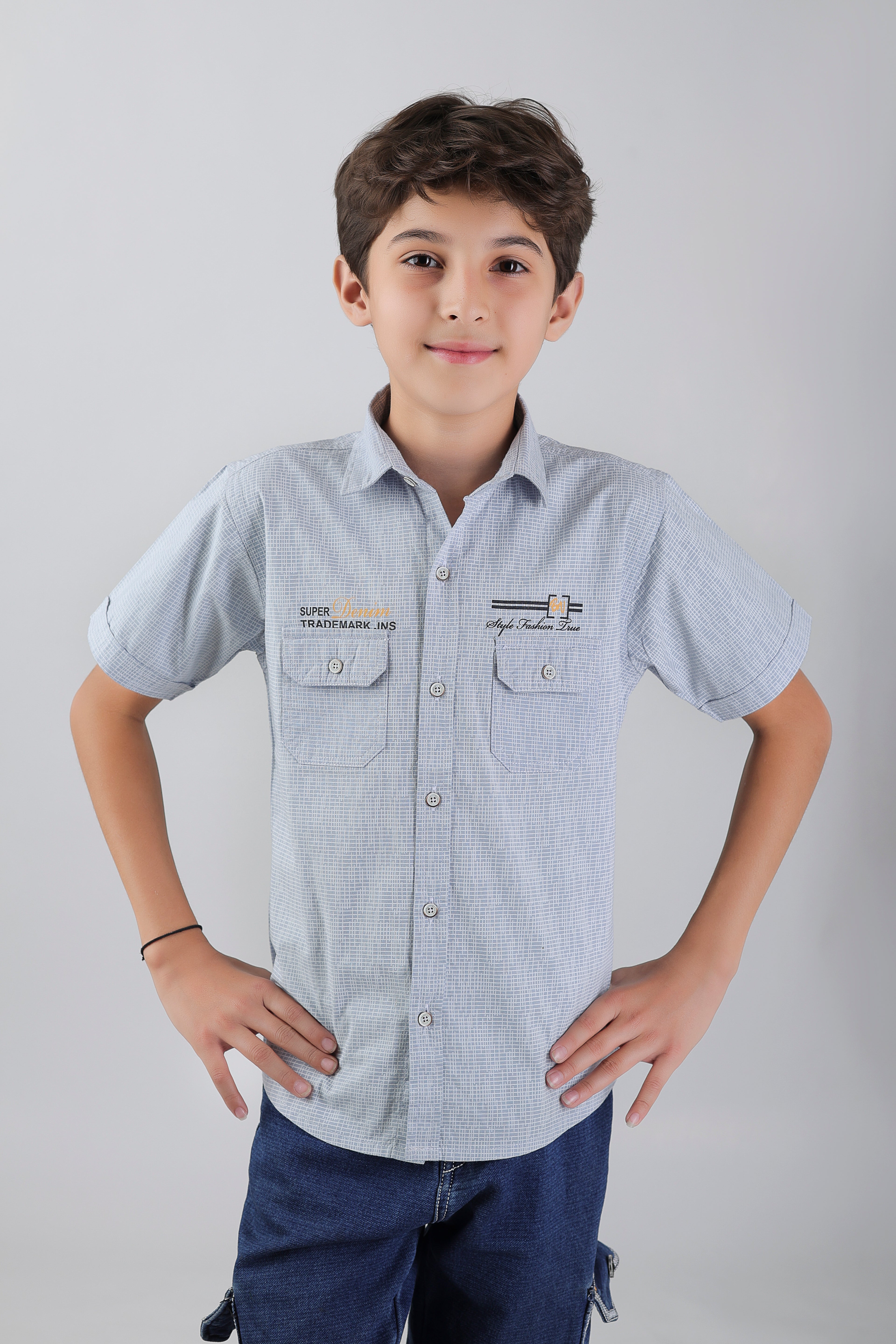 Boys' classic collar, double pocket, short sleeve shirt