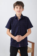 Boys' short sleeve indigo shirt with overall print
