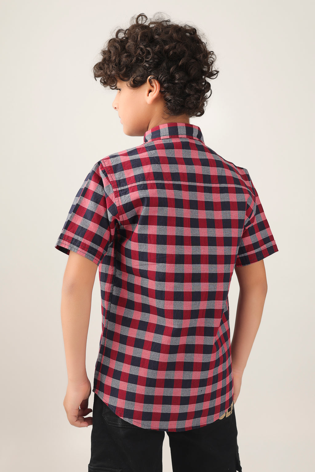 Boys' shirt with, short sleeve and comfortable casual fit