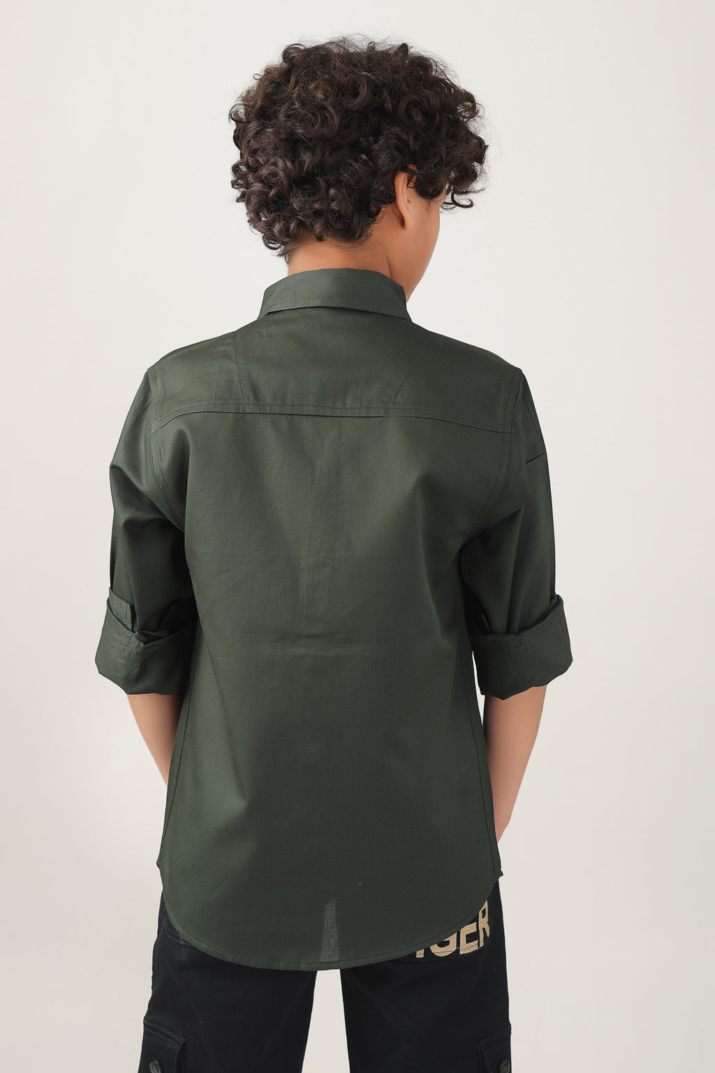 Classic button-down boys' shirt with embroidered motif