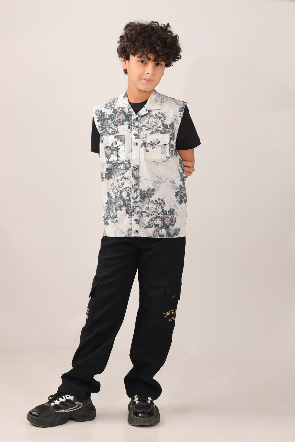 Boys' sleeveless over-shirt with over-all floral print