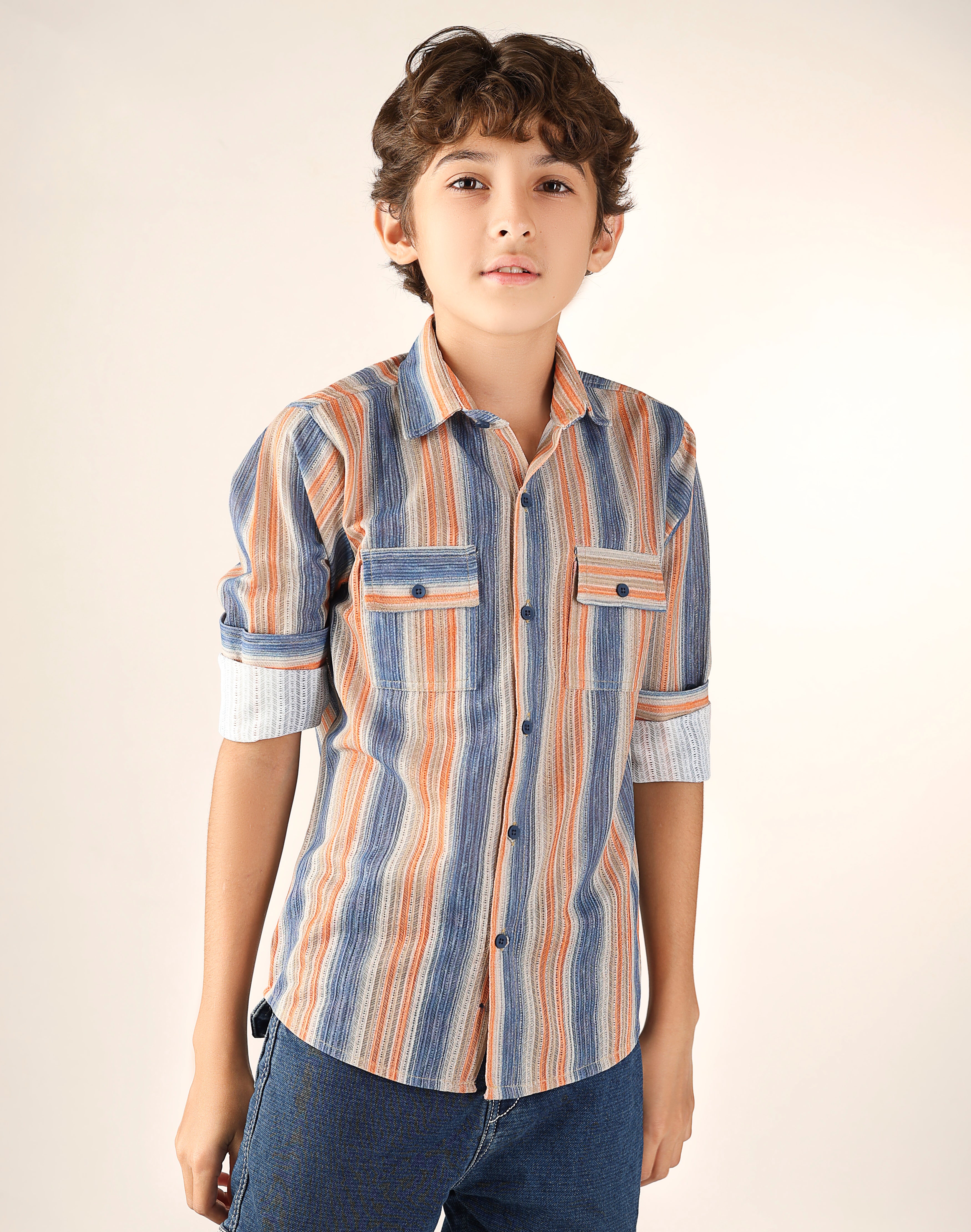 Printed shirt with bold vertical stripes