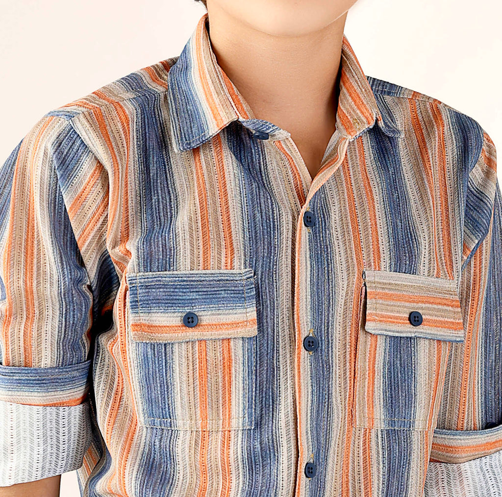 Printed shirt with bold vertical stripes