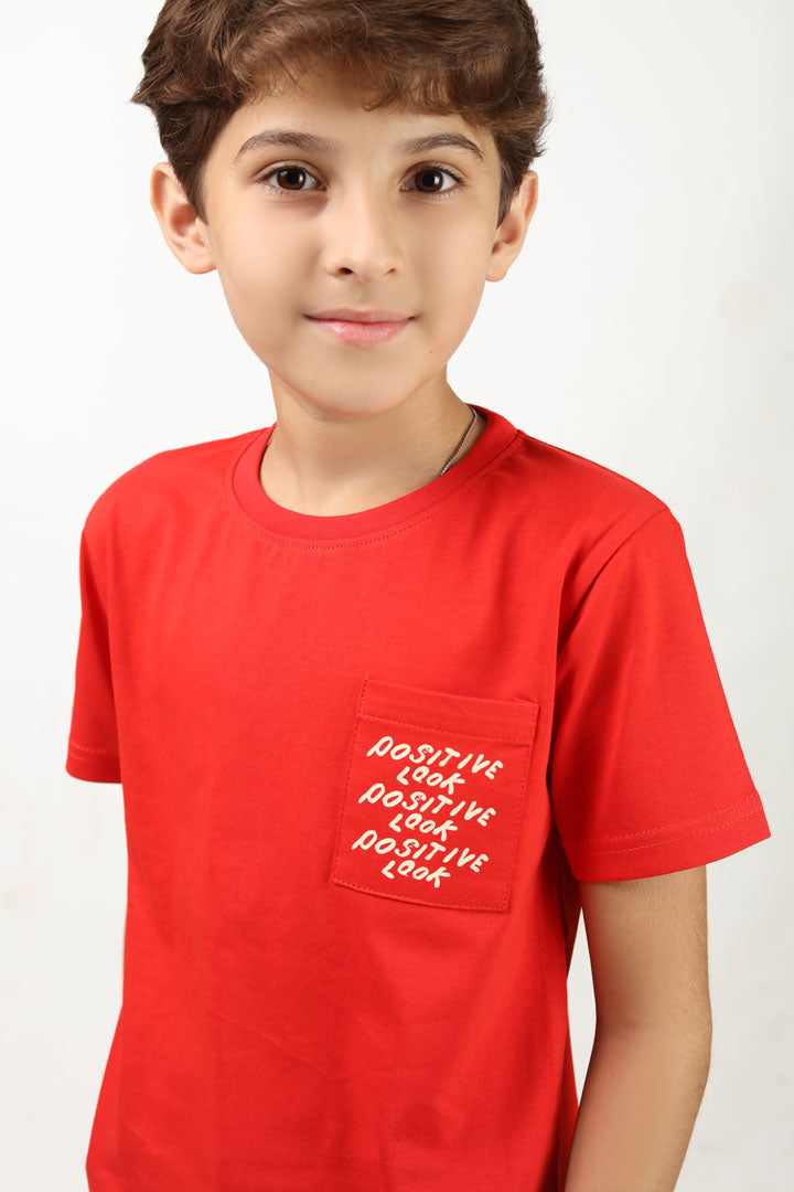 Boys' round neck t-shirt with front pocket
